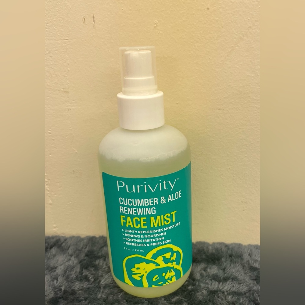 Cucumber & Aloe Renewing Face Mist - Teal